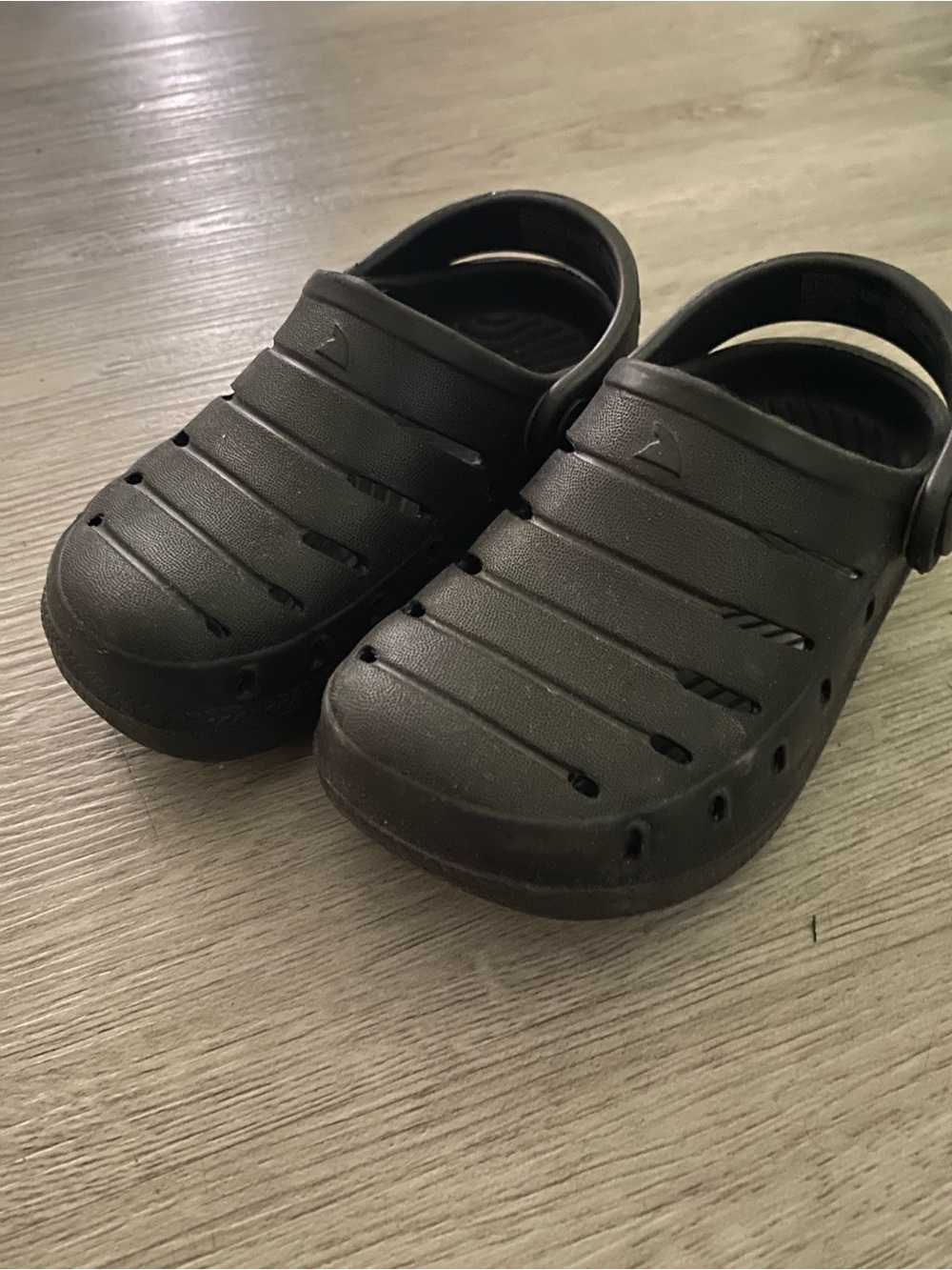 Rugged Shark toddler size 7 shoes